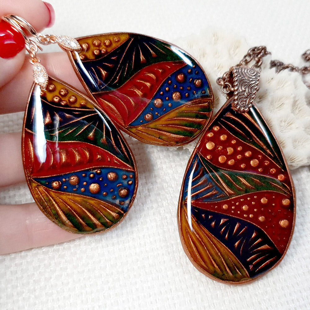 Textured Pendants and Earrings #1 - 115x85mm