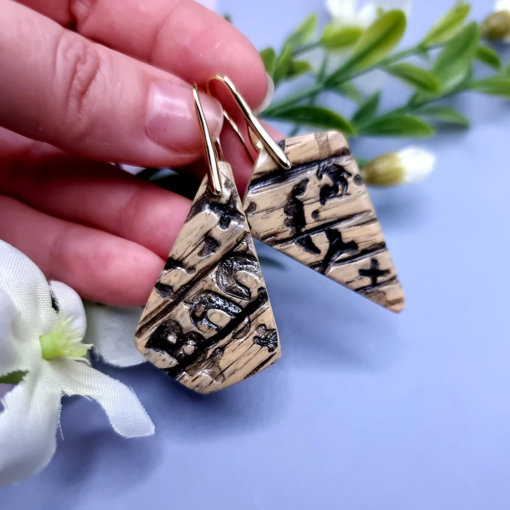 Boo Earrings Wooden Look