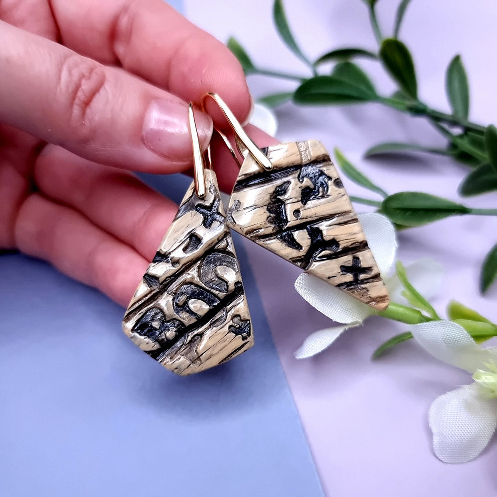 Boo Earrings Wooden Look