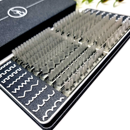 18 Short Blades Set in Designed Box