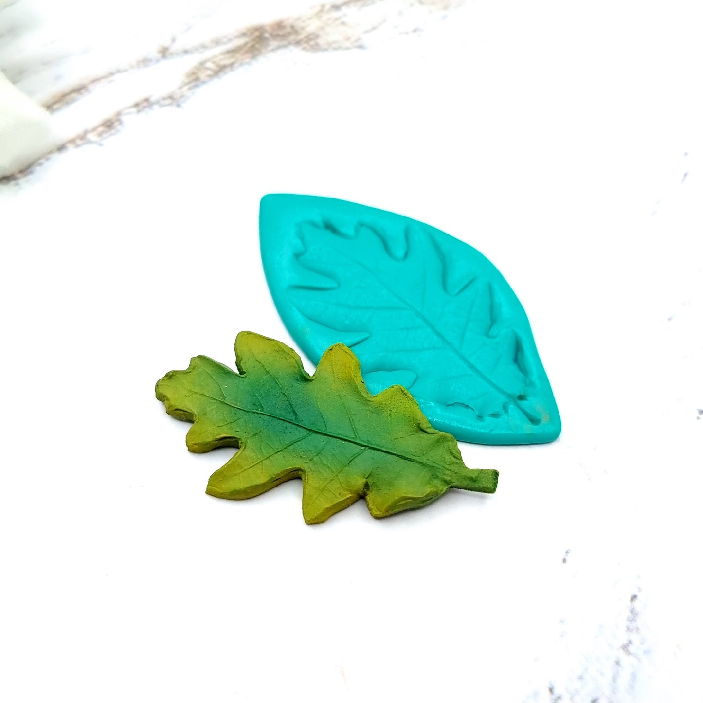 Natural Real Oak Leaf #6, 4cm Silicone Mold SweetyBijou Tools   