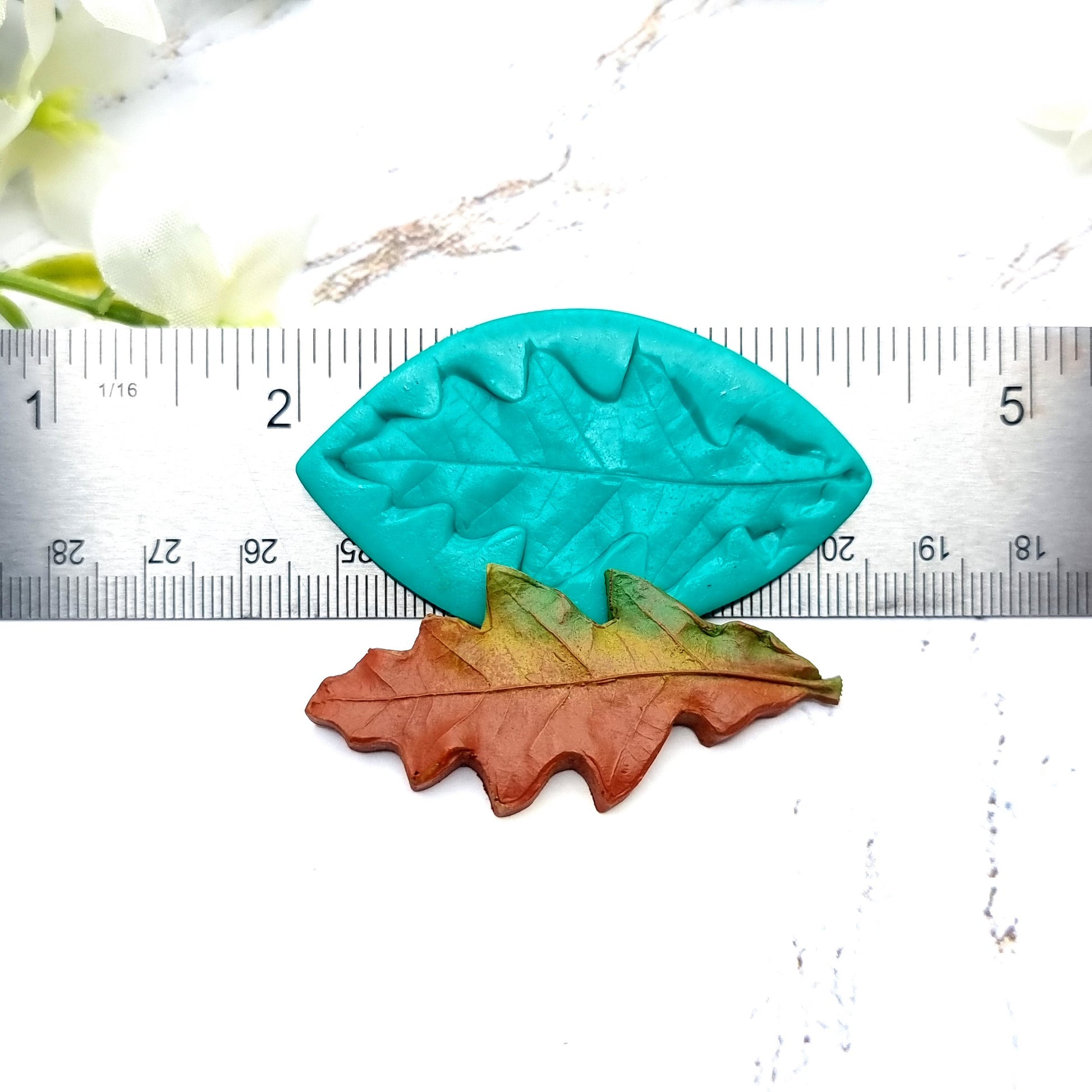 Natural Real Oak Leaf #8, 5.5cm Silicone Mold SweetyBijou Tools   