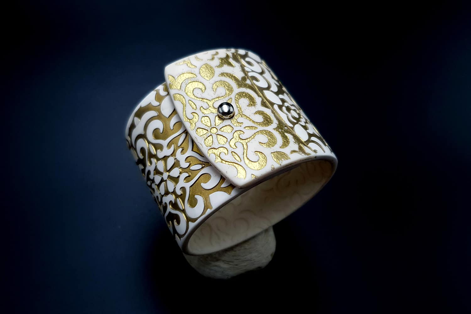 White&Gold Polymer Clay Bracelet Bracelet SweetyBijou Jewelry   