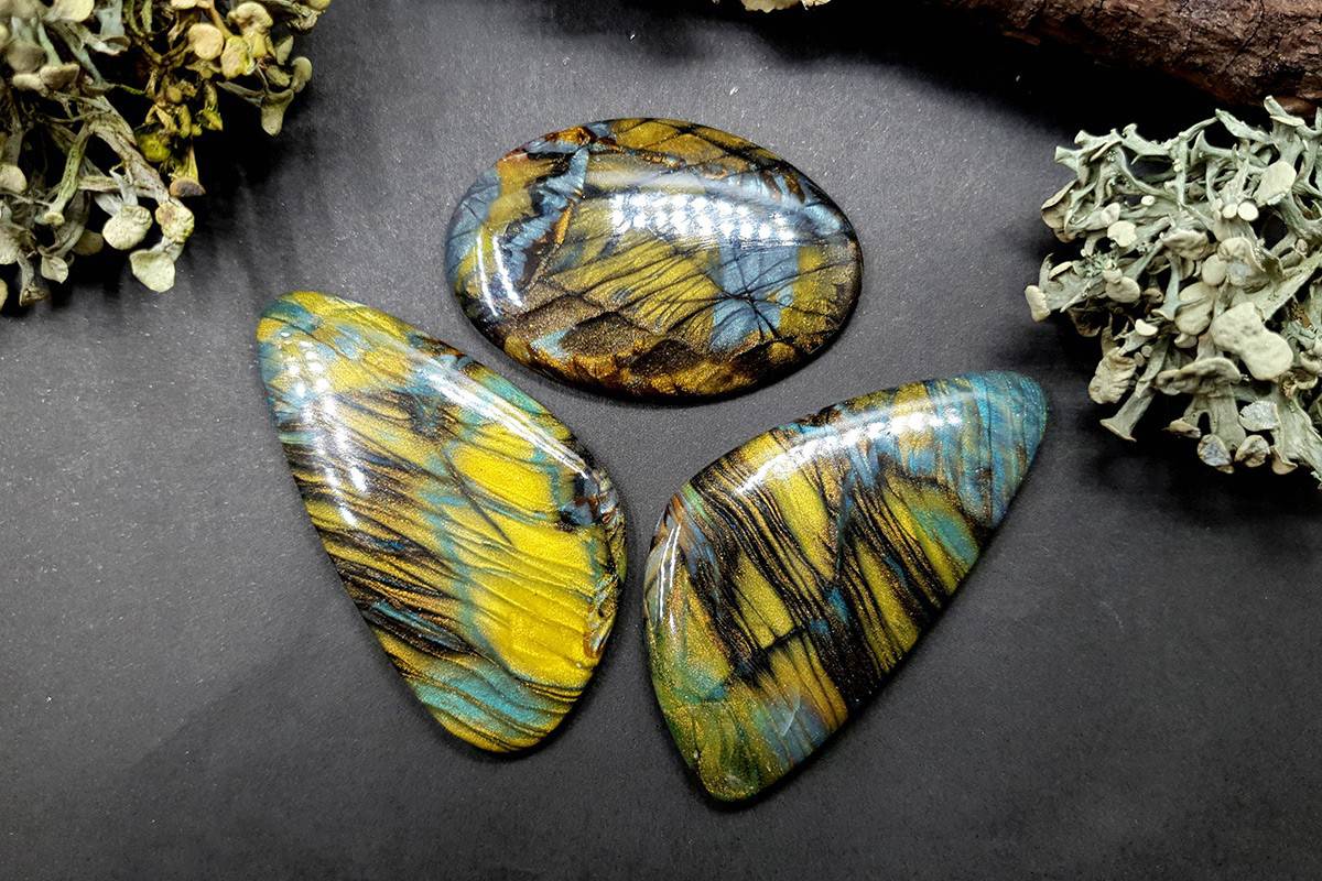 3 cabochons of Faux Labradorite Stone (#4) Cabochons SweetyBijou Cabochons   