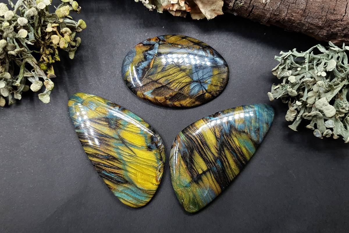 3 cabochons of Faux Labradorite Stone (#4) Cabochons SweetyBijou Cabochons Default Title  