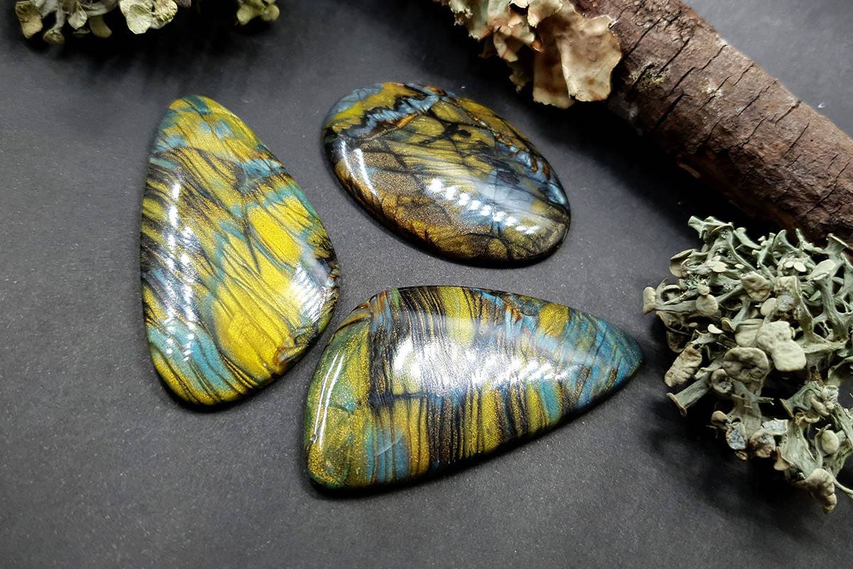 3 cabochons of Faux Labradorite Stone (#4) Cabochons SweetyBijou Cabochons   