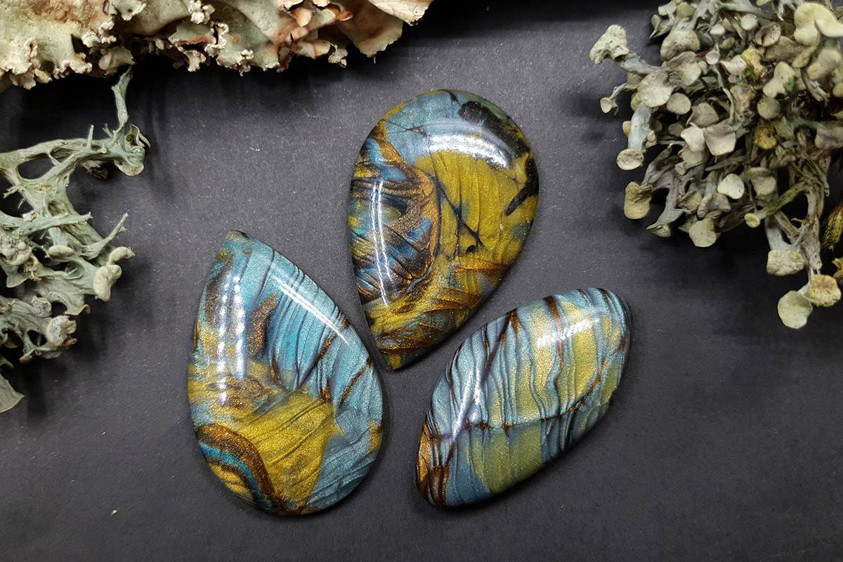 3 cabochons - Faux Labradorite Stone Cabochons SweetyBijou Cabochons   